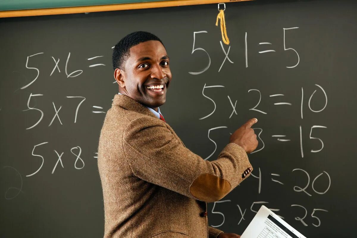 Математика учитель. Black teacher. Ютуб математика учитель. Teacher Black man.