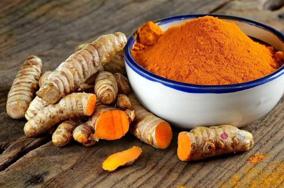 Turmeric powder приправа. Куркума пряность. Куркума пряность. Куркума япония золотая. Куркума что это за приправа полезные свойства.