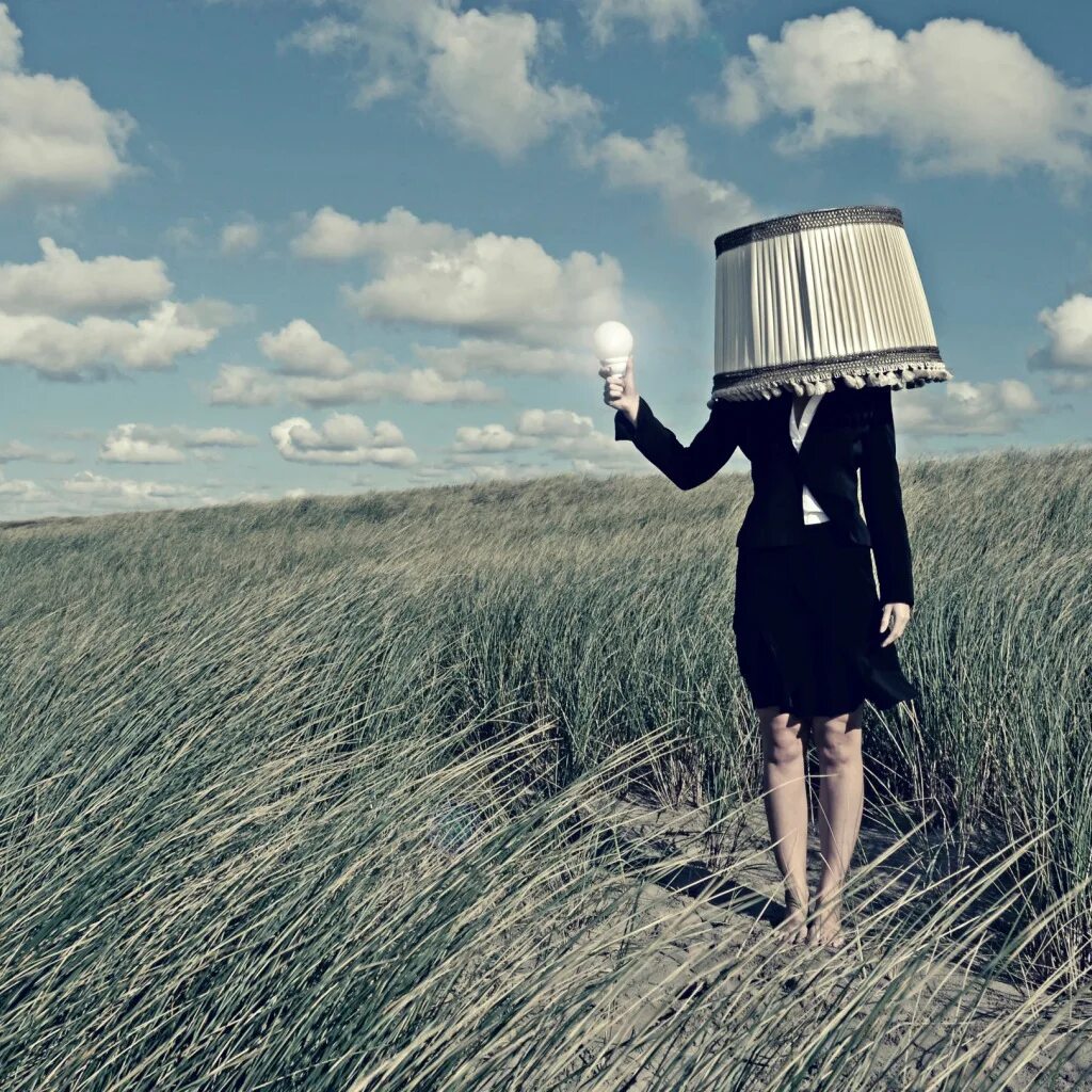 Рисунки. Сюрреализм кристиан шлое. Художник кристиан шлое картины. Владимир куш художник картины. Психологические картины.