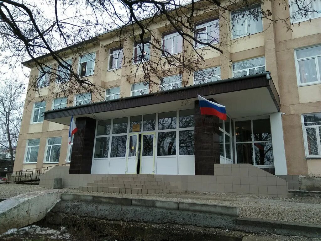 Школа 37 симферополь учителя. Мбоу сош дс лингвист. Укромновская школа симферопольский район. 7 школа симферополь. Школа 37 симферополь.