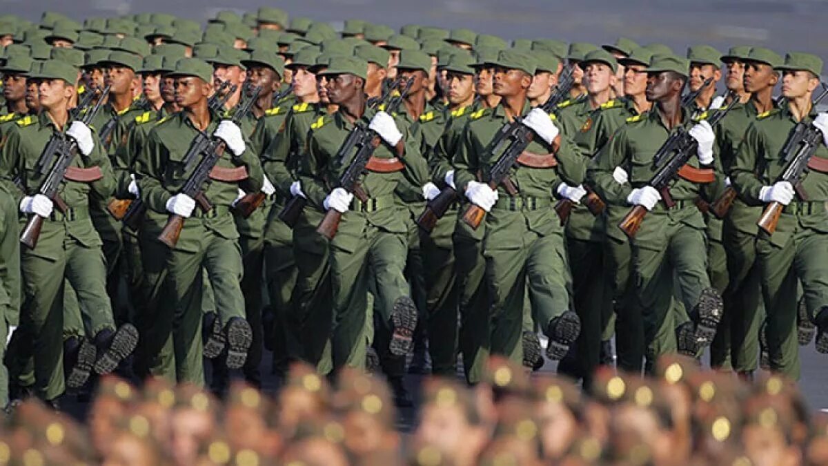 Военный парад Куба. Кубинская армия. Армия Кубы. Кубинские солдаты.