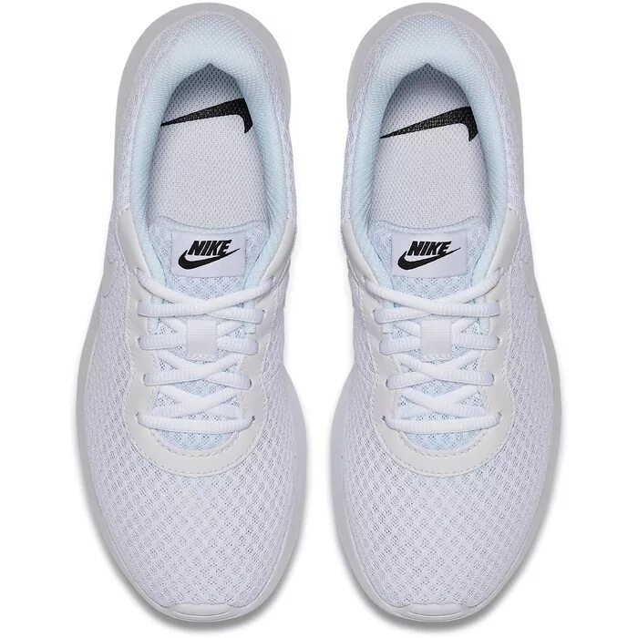 Найк мягкие. Кроссовки женские Nike Wmns Tanjun. Кроссовки Nike Tanjun Womens shoeбелые. Кроссовки найк женские 812655 белые. Кроссовки Wmns Daydream Nike мужские.