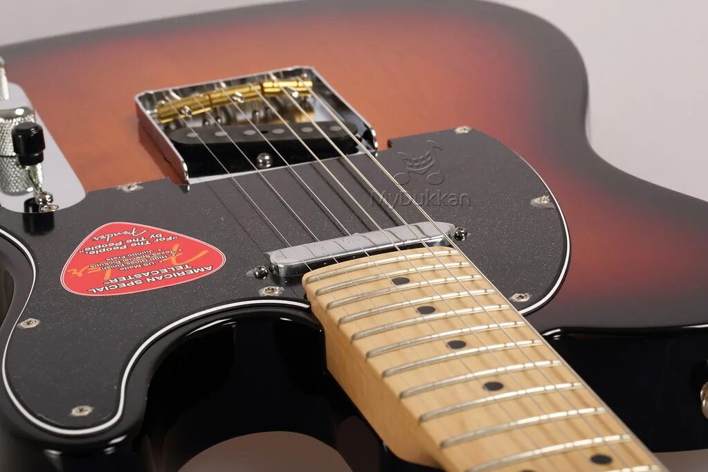 Fender stratocaster custom hss noir black satin. Фендер специал эдишн кастом страт. Fender special. Fender special. Fender special.