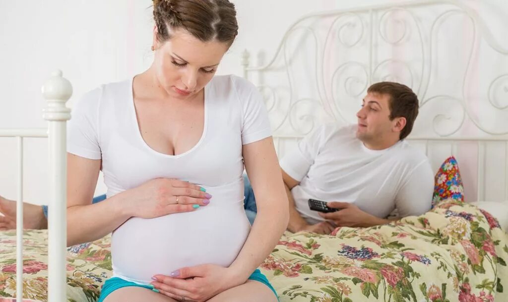 Беременные женщины. Беременные жены. Забота о беременной жене.