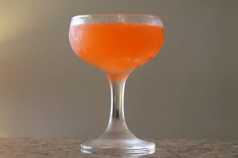 Персиковый беллини