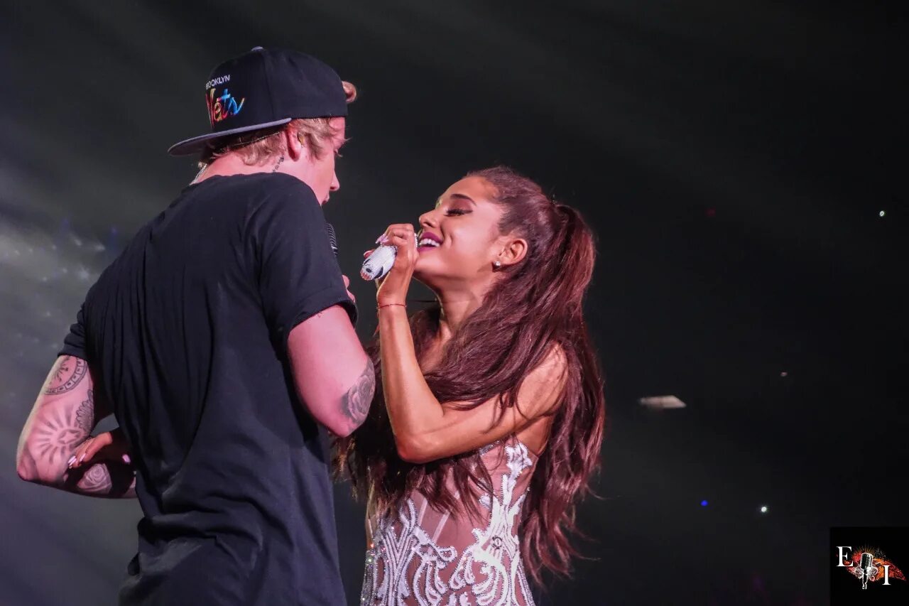 Bieber grande. Ariana grande & justin bieber. Ariana grande & justin bieber. Bieber grande. Bieber grande.
