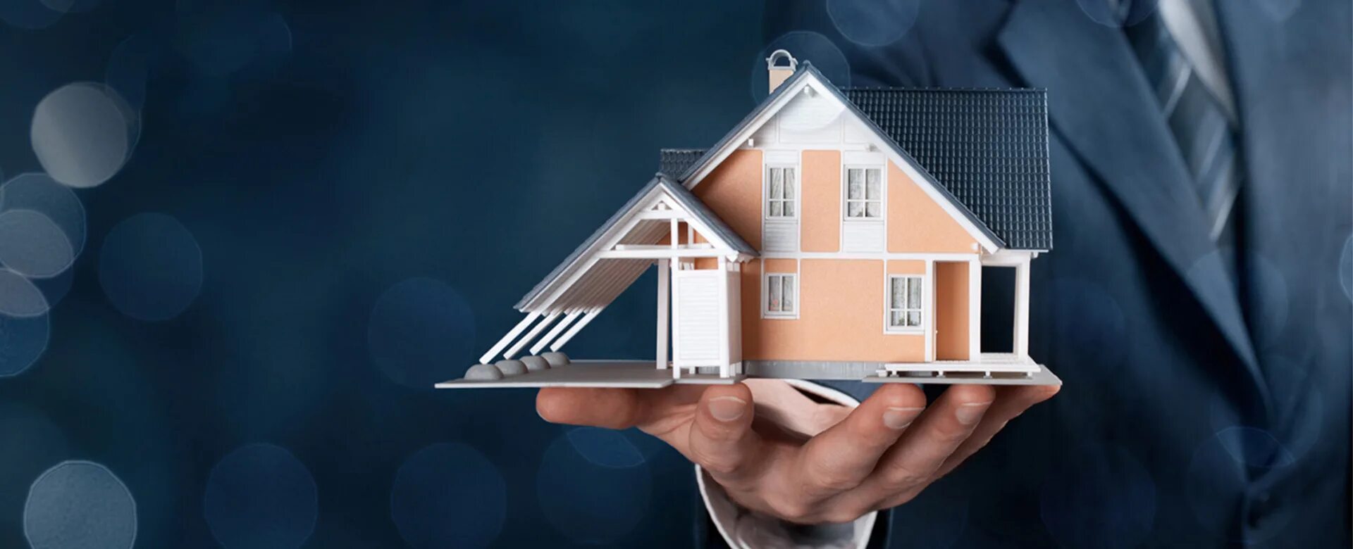 комерческая недвижимость. объединение компаний. рынок недвижимости. картинки по страхованию. конкурентоспособность.