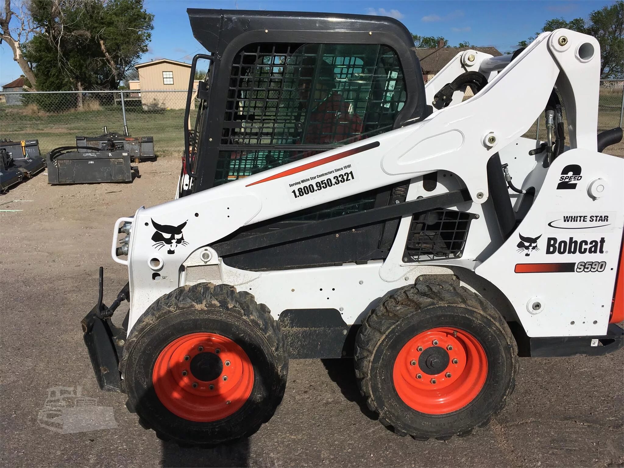 Купить мини погрузчик бобкэт. Bobcat s590. : Погрузчик Bobcat s590. Бобкэт 530. Погрузчик Bobcat s175.