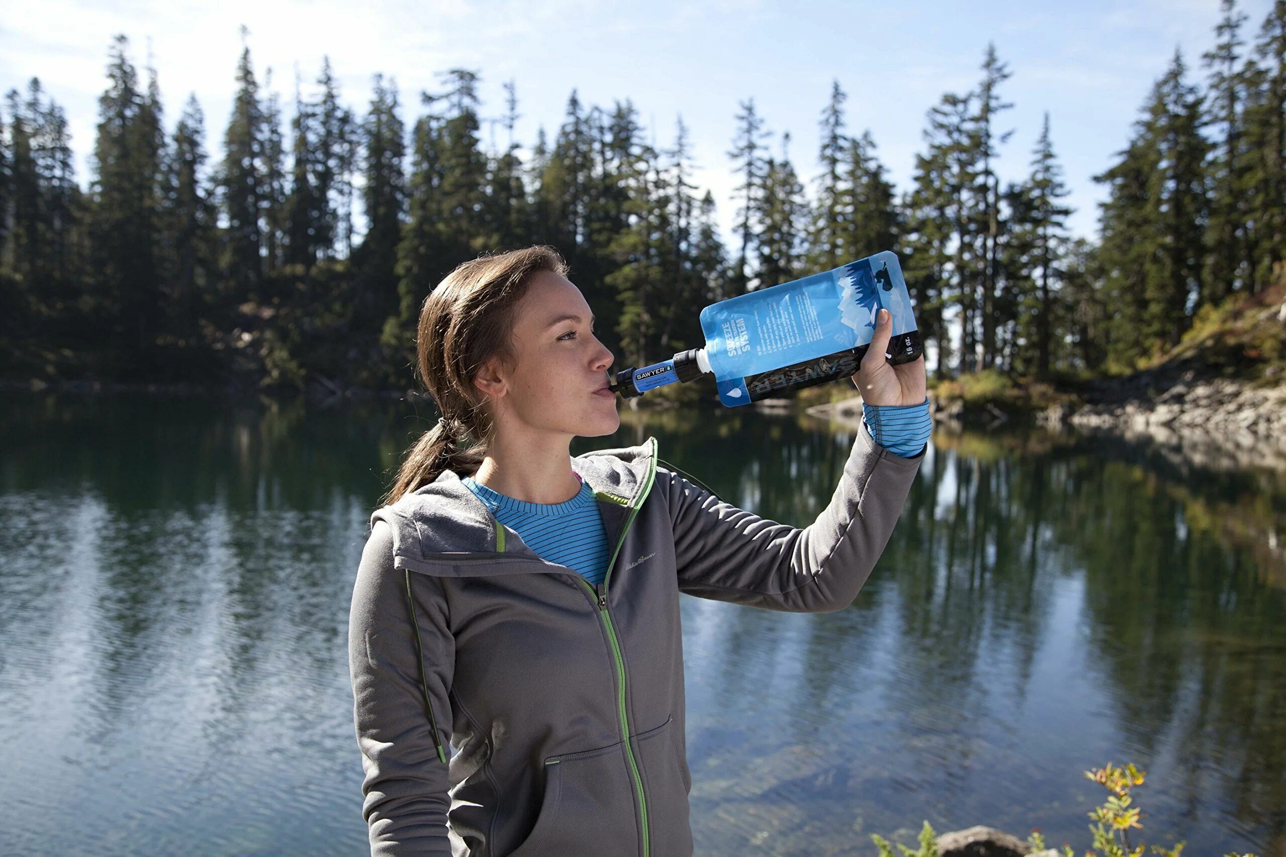 Water camp. Дринкинг Ватер. Бутылка для воды в поход. Фильтр для похода. Вода в походе.