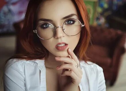 Аппетитные в очках