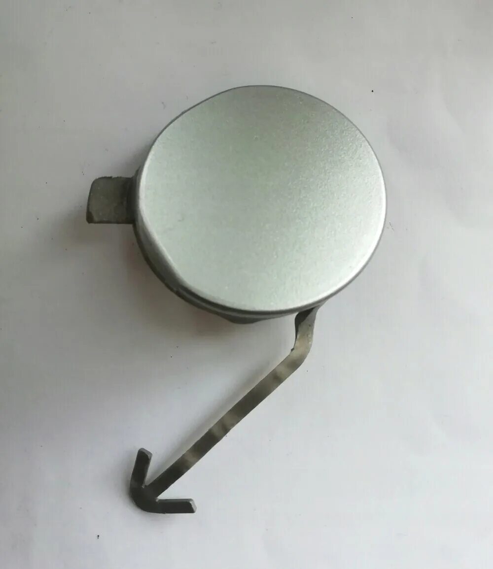 Заглушка буксировочного крюка хендай солярис. Заглушка буксировочного крюка бампера переднего kia rio 2011-2015. Заглушка крюка бампера переднего skoda rapid. Skoda octavia a7 заглушка буксировочного крюка. Заглушка крюка переднего бампера фольксваген.