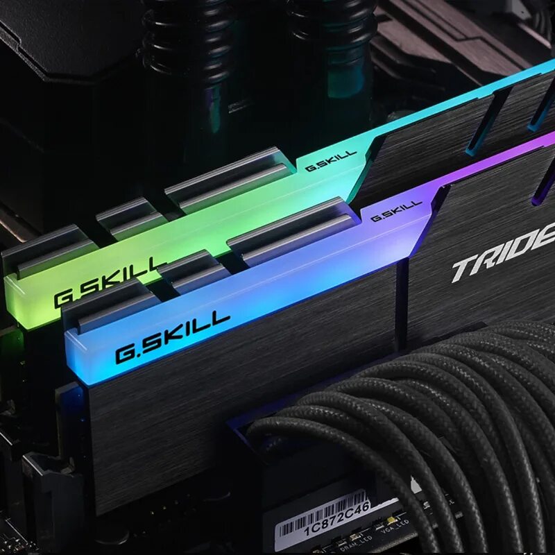 Оперативная память ddr4 g skill trident z. Оперативная память g.skill Trident z Royal. Оперативная память g.skill Trident z RGB. GSKILL ddr4 3200 MHZ. G.skill Trident z5 RGB 32gb.