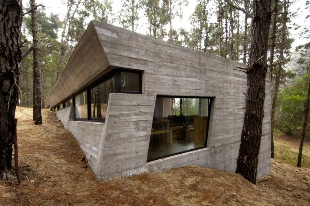 True house дома из бетона. Бетонный дом. Современный монолитный дом. True house дома из бетона. Загородный дом из бетона.