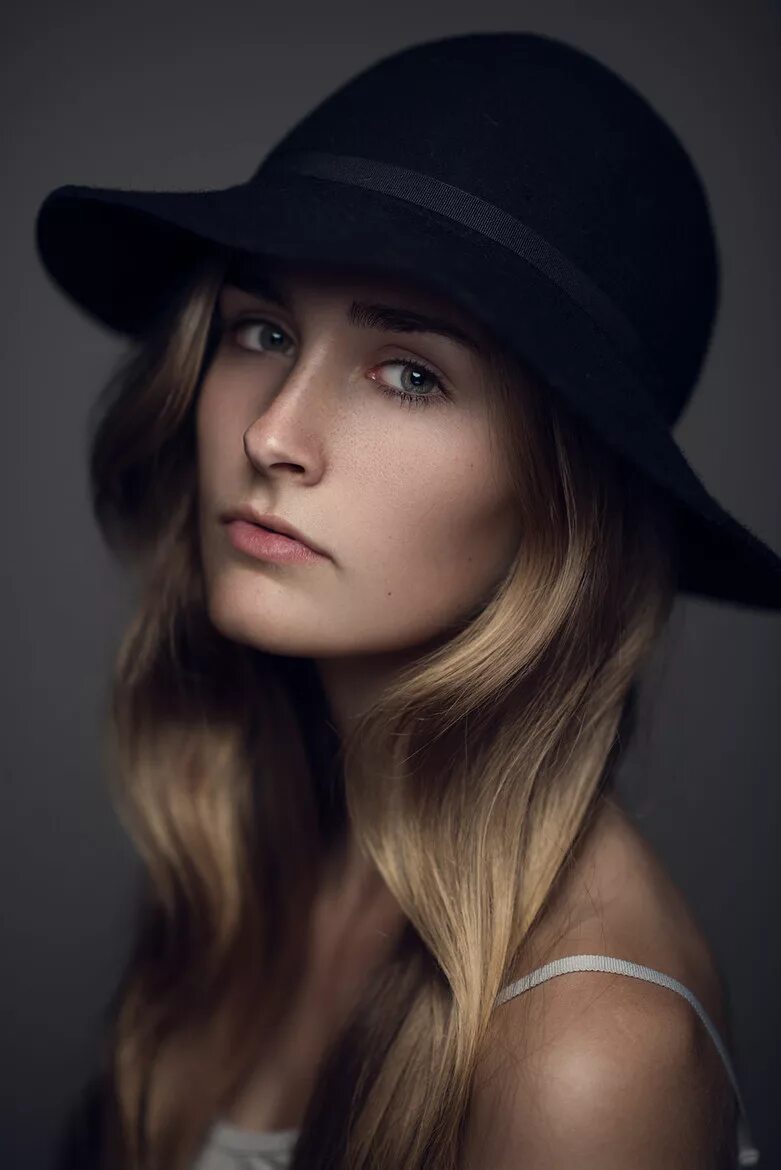 Modeling light