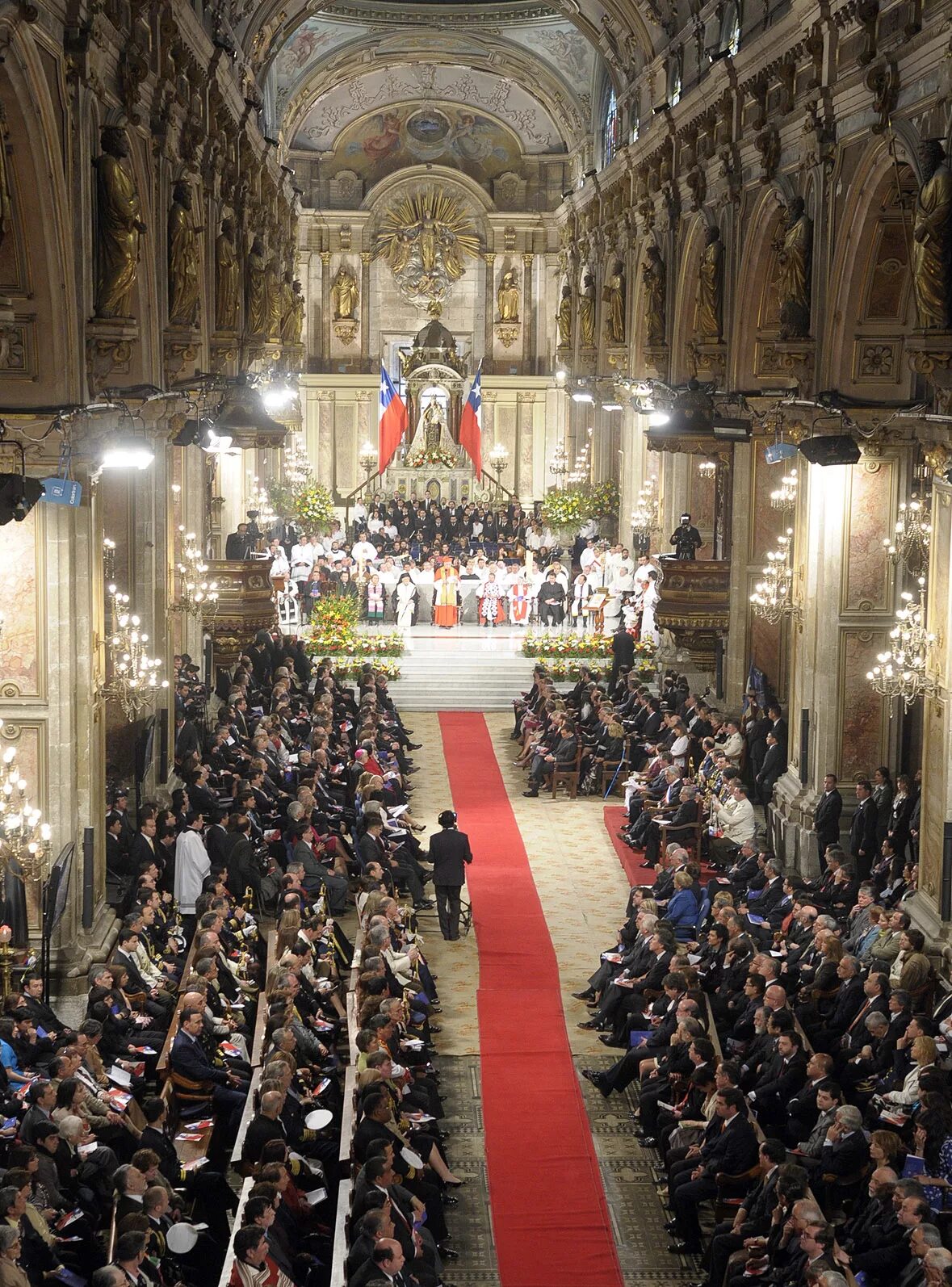 Te deum. Santiago Metropolitan Cathedral Сантьяго. Деум.