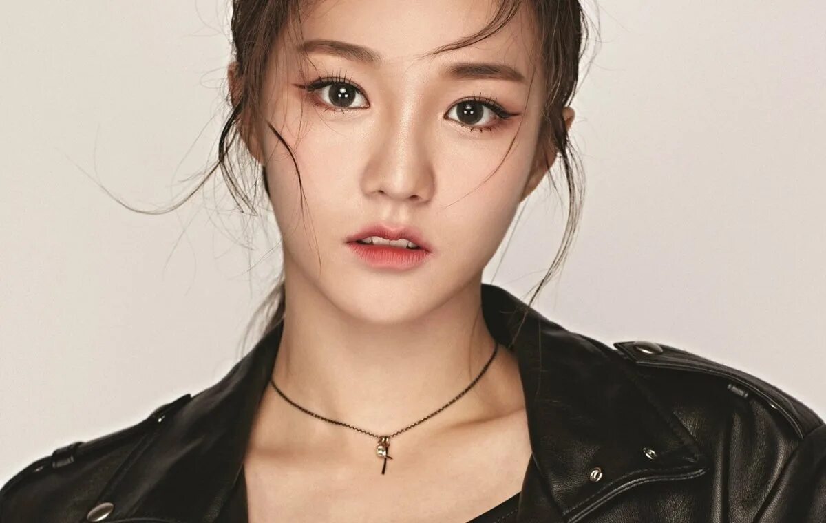 Woo ah. Nana wooah. woo ah nana. songyee из woo!ah!.
