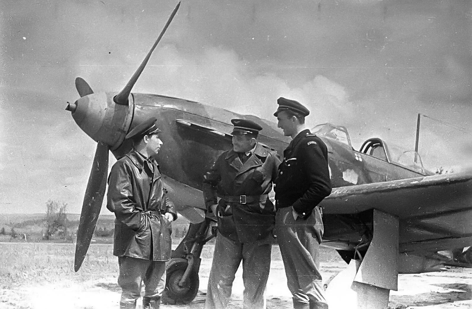 Самолет 1943 года