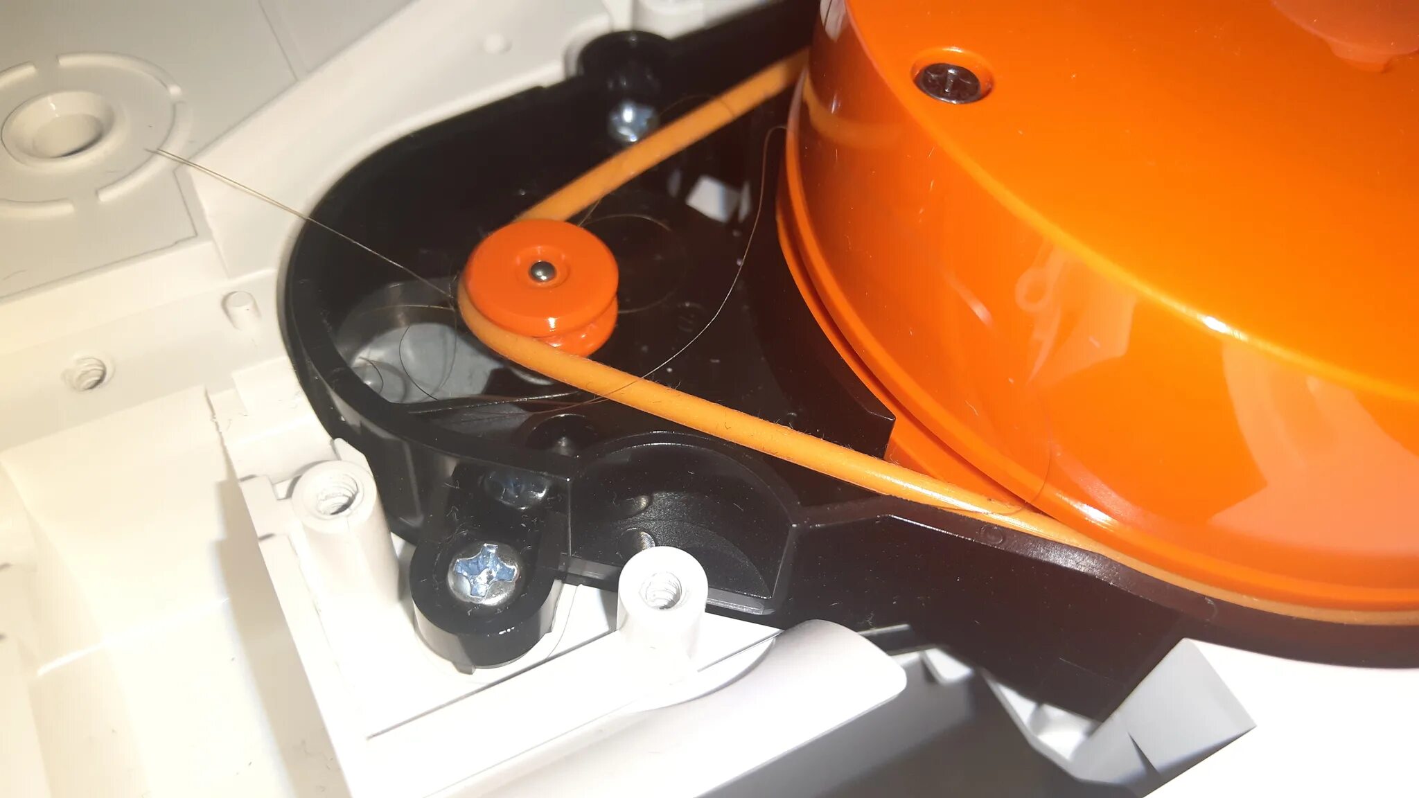 Repairing the error of the laser sensor of the robot vacuum cleaner - gollum.spa