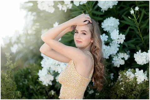 Capital Christian High School Senior Portrait Photographer 