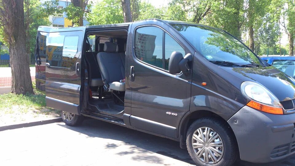 Трафик 2.5. Рено трафик 2008. renault traffic 2001. рено трафик 1.9. трафик рено 1.9 2005.