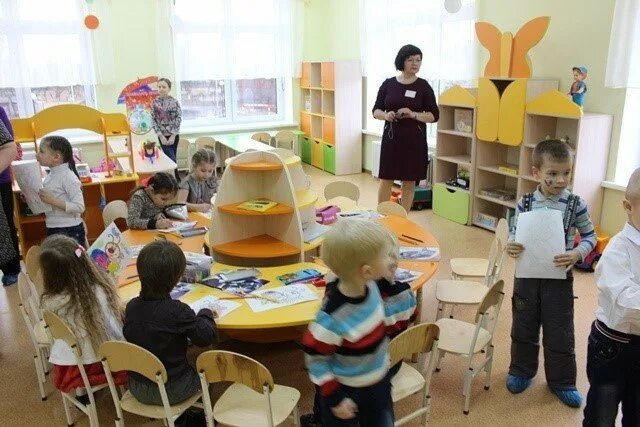 Детский сад на 3-го белорусского фронта калининград. Детский сад в поселке янтарный. Садик 129 калининград. Детский сад 57 калининград. Детский сад на карамзина в калининграде.