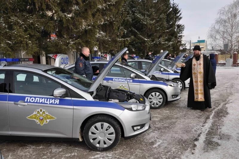 Сайт ульяновского гибдд. ДПС Ульяновск. Патрульный автомобиль ГИБДД Форд. Машина Генерала ДПС. Машины ДПС Ульяновск.