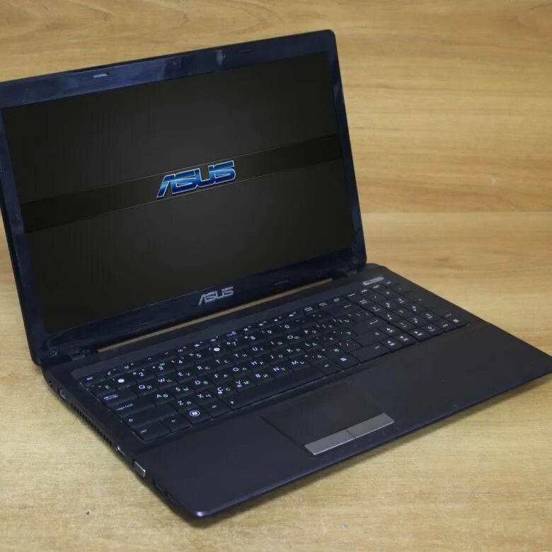 Asus k3605zf mb336w. ASUS k53tk. Ноутбук асус к53. Ноутбук ASUS k53e. ASUS k70ic.