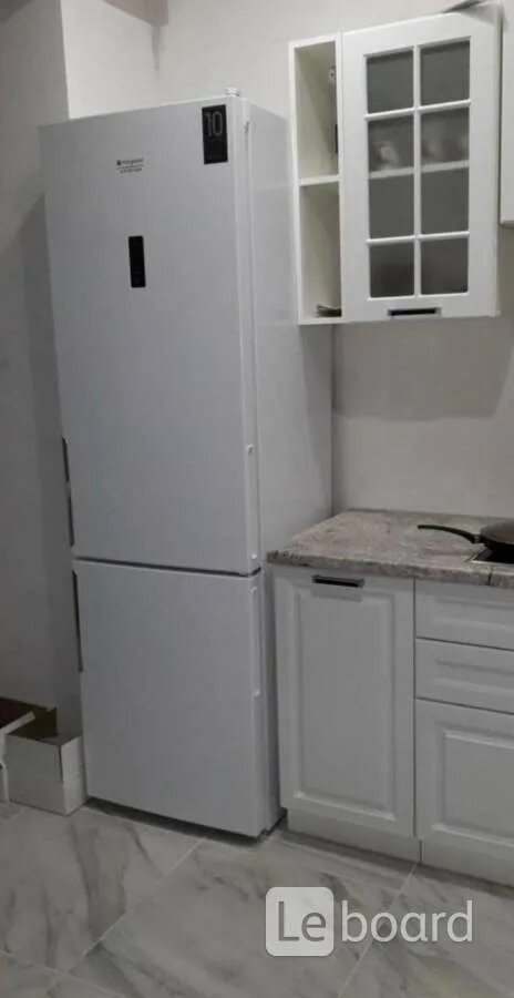 Холодильник hotpoint ariston 5200. Холодильник Хотпоинт Аристон 5200 w. Холодильник Hotpoint Ariston HFP 5200. Hotpoint-Ariston HFP 5200 W. Hotpoint HF 5200 W.