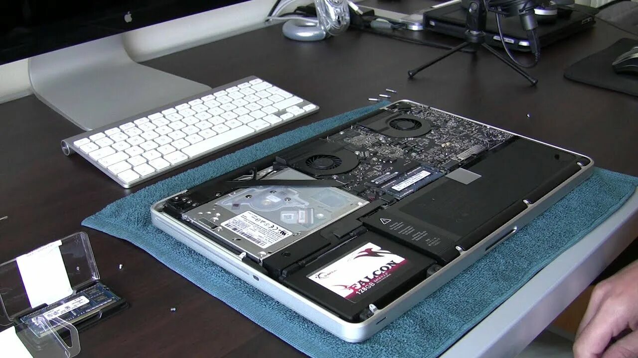 Macbook pro a1297. Заставка макбука на рабочий стол. Upgrade macbook pro. Upgrade ноутбук mac pro 4. Upgrade macbook pro.