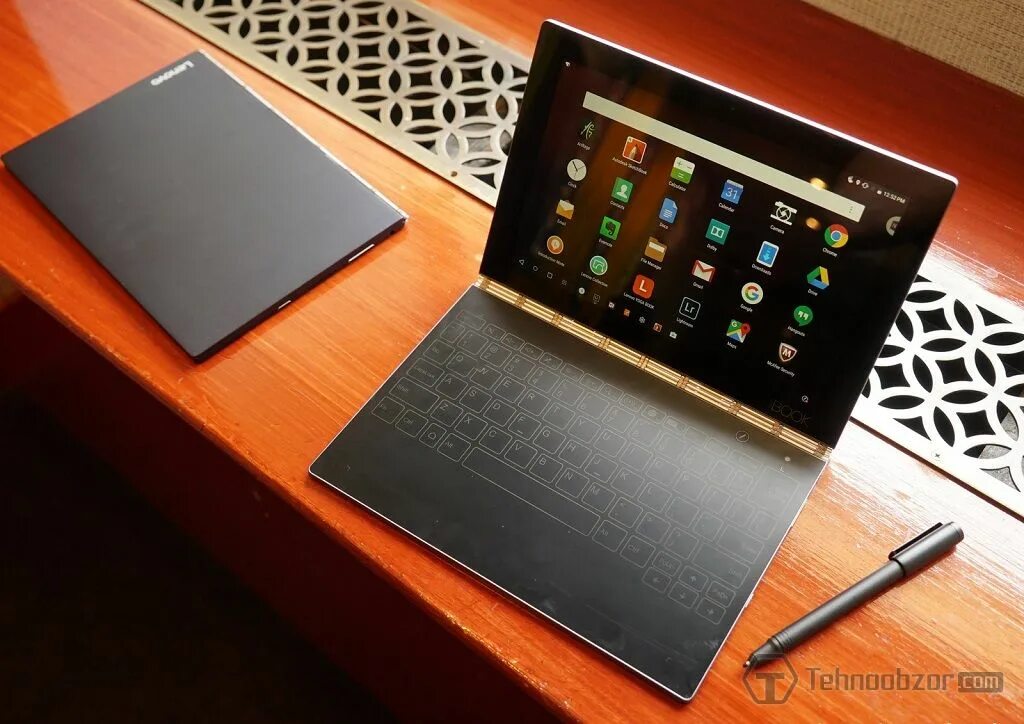 Ноутбуки yoga book. Ноутбук lenovo yoga book. планшет леново йога бук. lenovo yoga book 2. lenovo yoga book 3.
