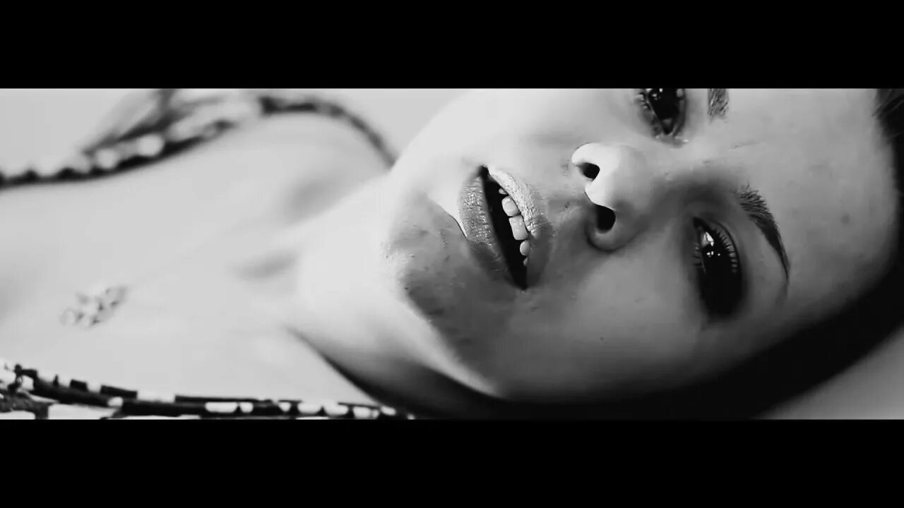 Две души клип. Клип про россию. Цветы любовь для девчонки воровайки, гифки картинки. Клип душа. Клип женское счастье.