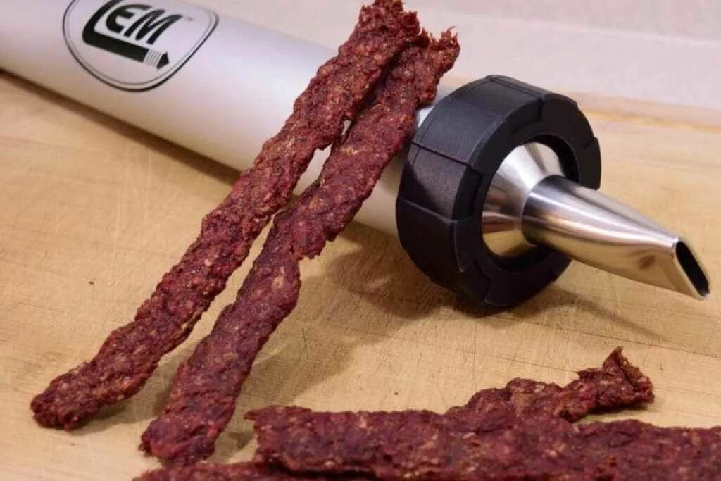 Биф джерки. Мясные джерки из фарша. Jerky мясо. Джерки из фарша. Джерки в дегидраторе