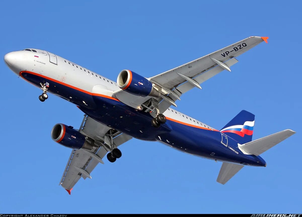 Аэробус а320 Аэрофлот. Airbus a320-214. Самолёт Airbus a320 Аэрофлот. Аэробус а320 214 Аэрофлот.