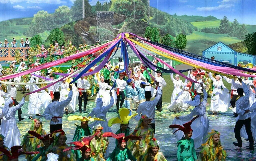 Сабантуй чак чак. Праздник сабантуй в башкортостане. Сабантуй стерлибашево. Сабантуй нурлат казань 2021. Татарская каргала всероссийский сабантуй.