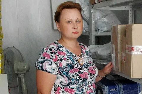 Заведующая почты
