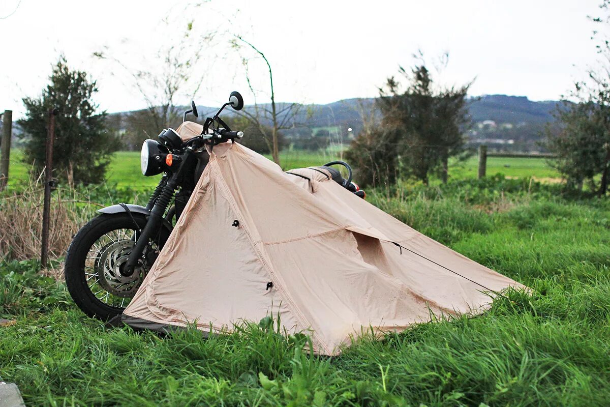 Мотоциклетная палатка Nomad 3. Nomad 2 Motorcycle Tent. Тент на мотоцикл Урал. Палатка мотоциклиста tourscamp1. Тент для мотоцикла