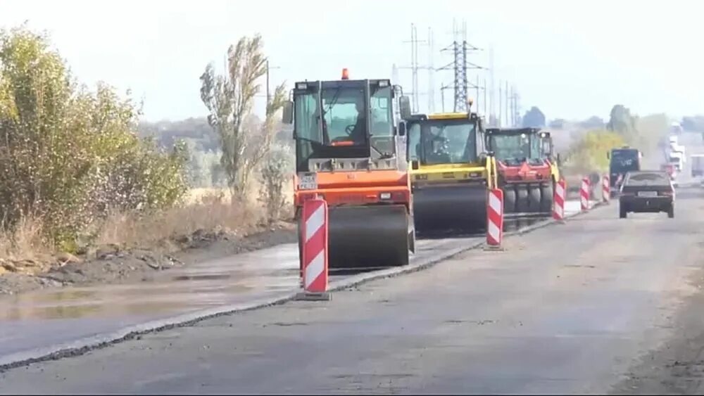 Трасса симферополь мелитополь. Трасса мелитополь джанкой. Дорожные работы. Трасса симферополь мелитополь. Севастополь дороги.