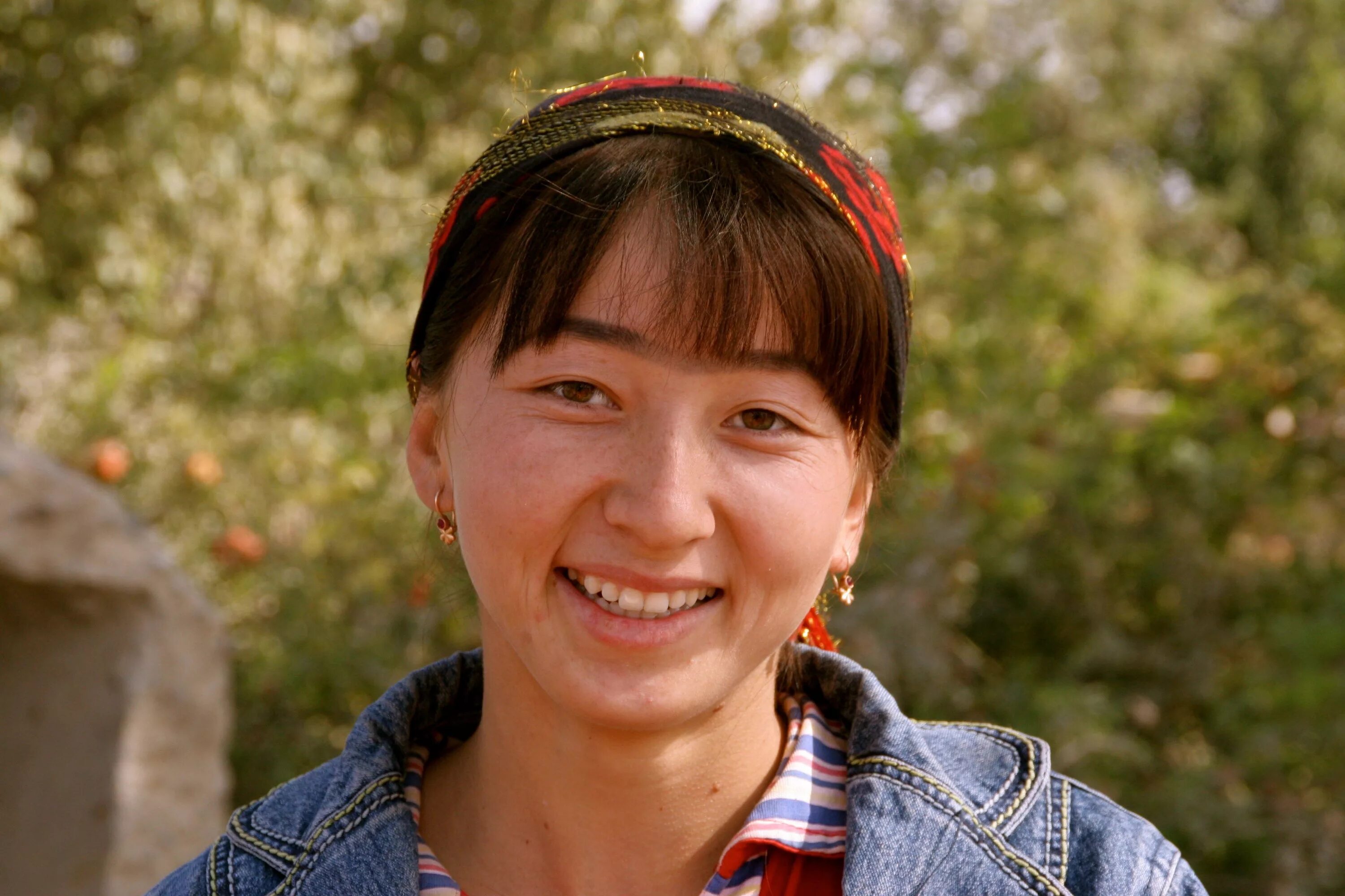 Узбекские женщины. Узбекские женщины красивые. Обычные узбекские девушки. Узбекские женщины 40 лет красивые.