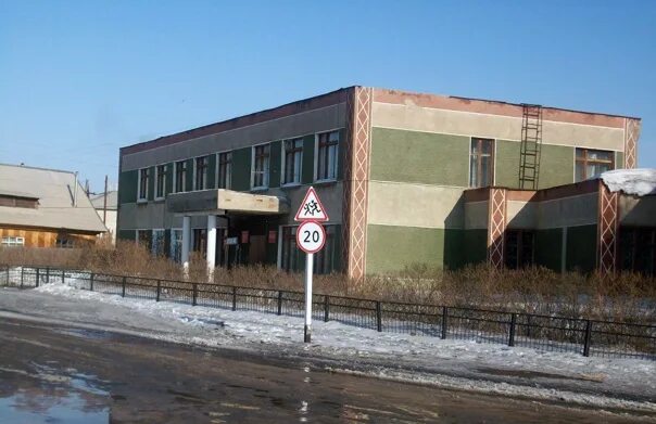 Волчиха алтайский край фото. Школа в усть волчихе алтайского края. Гаи волчиха алтайский край. Село волчиха алтайский край. Село бор-форпост алтайский край.