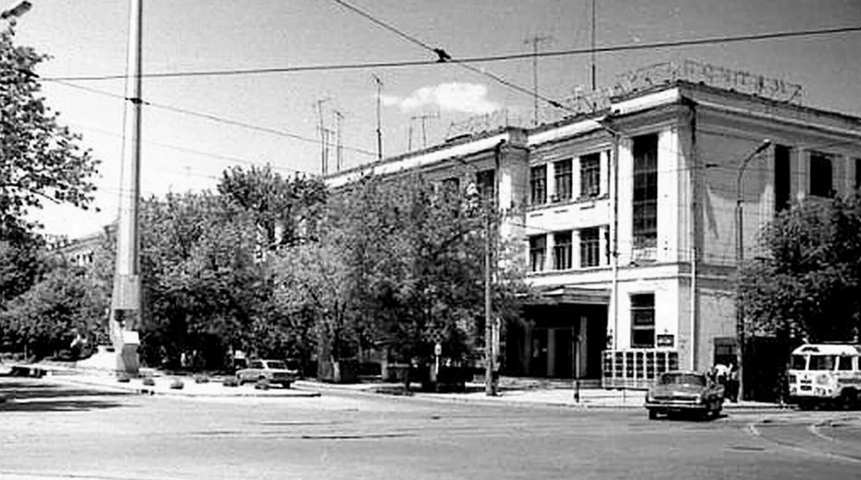 старый город грозный до войны. грозный 1970. старый город грозный. ленина,1975г свадьбы. старый город грозный.