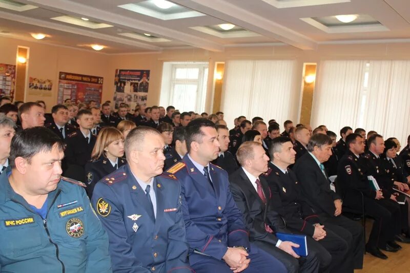 Омвд златоуст. Отдел полиции златоуст. Начальник дежурной части. Тульский полиция златоуст. Начальник полиции златоуста челябинской области.