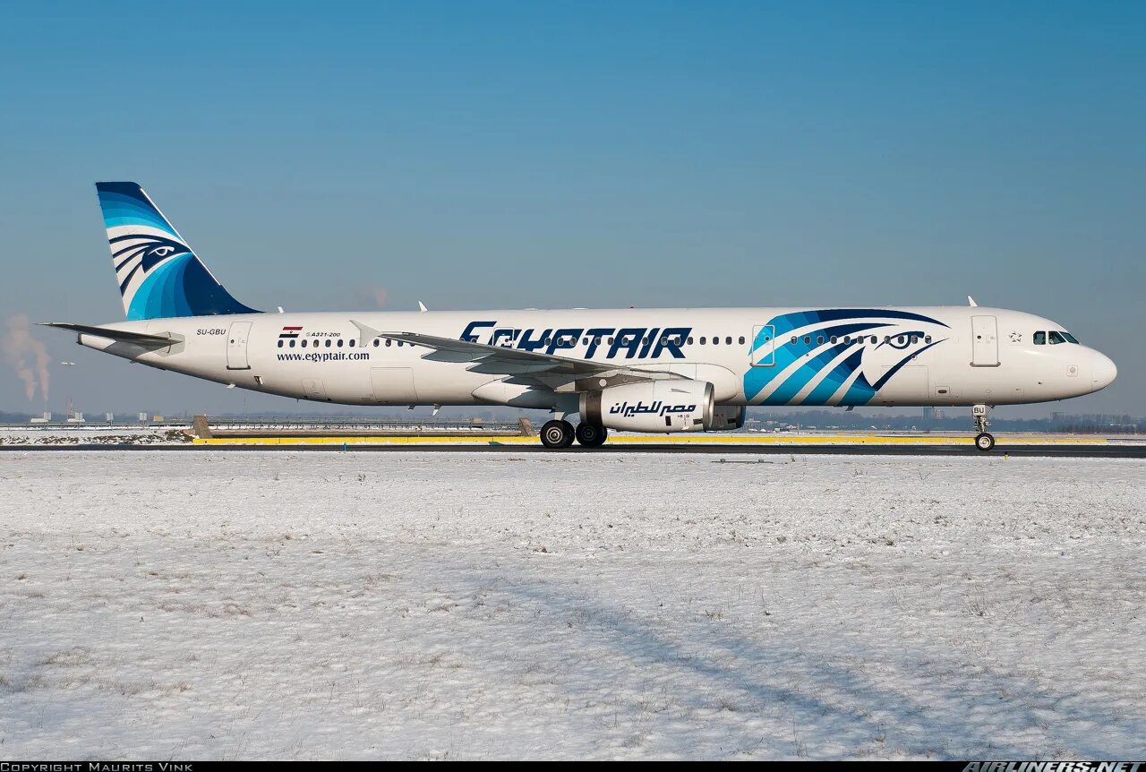 Egyptair купить билет. Air Egypt a321neo. Airbus a321. Airbus a321 Egypt Air. Эйрбас 321 Нео.