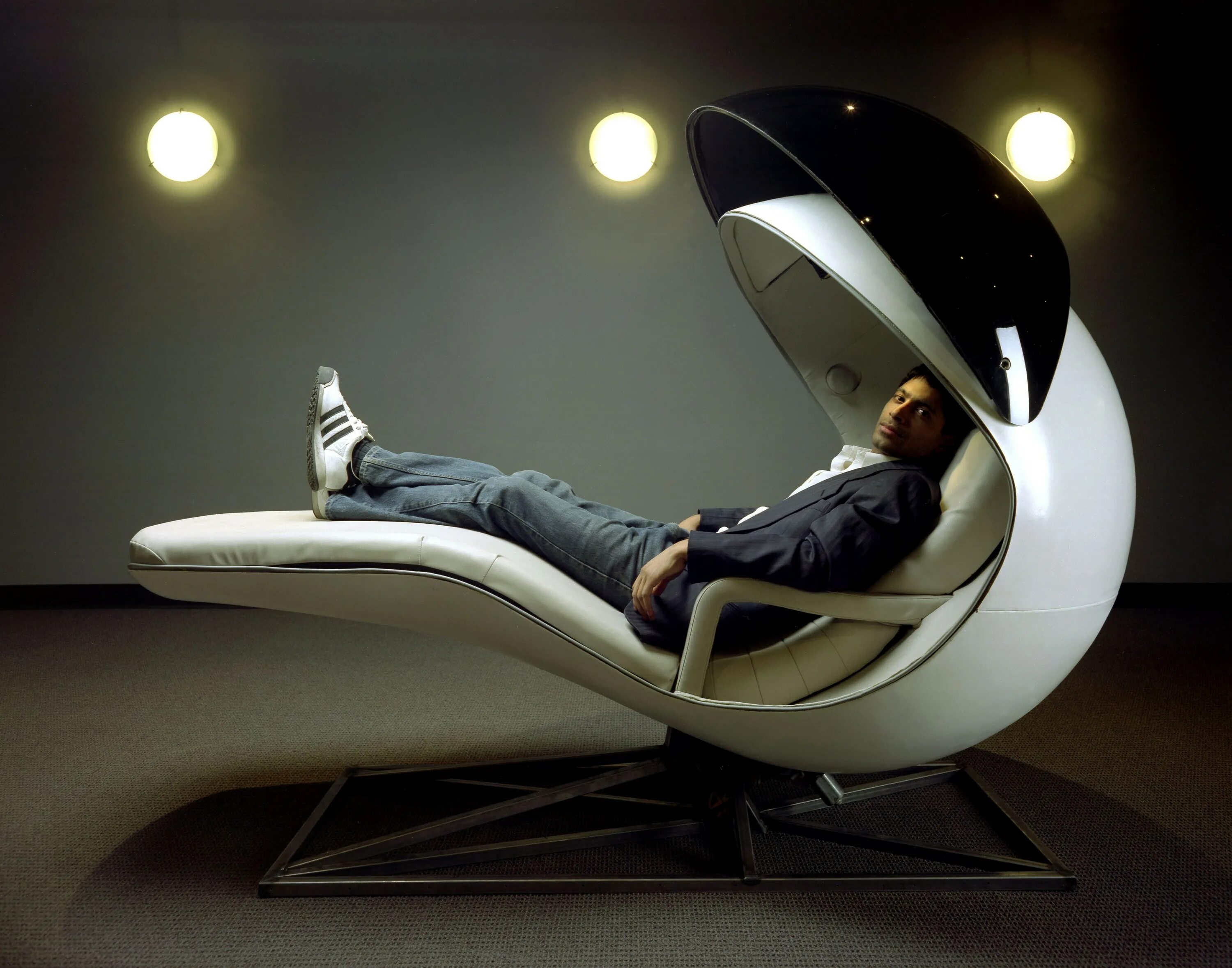Ое кресло. Капсула для сна ENERGYPOD. Капсула METRONAPS. Ямагучи кресло капсула. Необычные кресла.