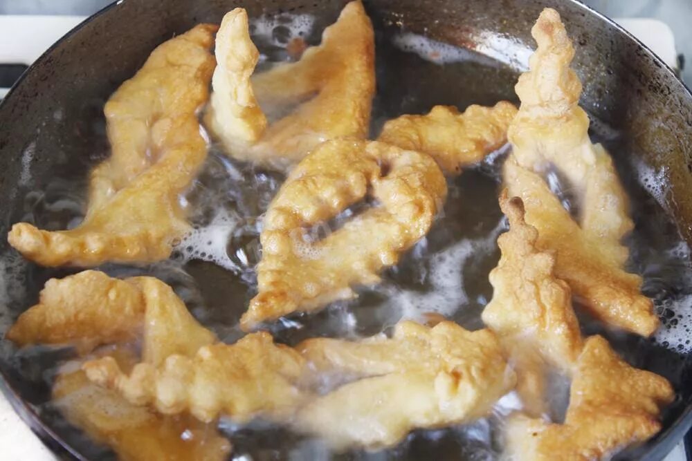 кош теле татарское. заготовка хвороста. хворост со сгущенкой. татарское блюдо кош теле. национальное блюдо татар кош теле.