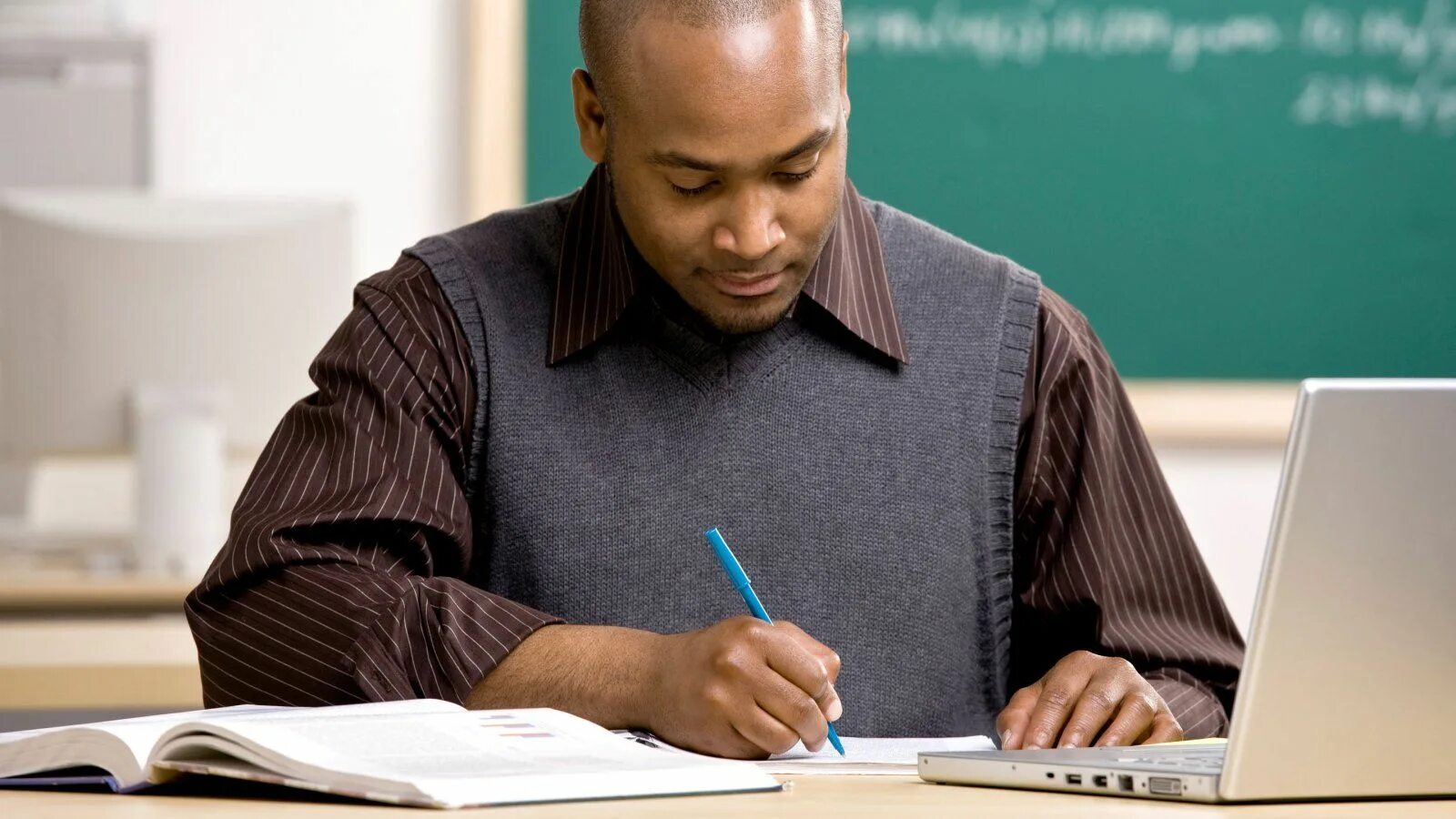 Language writing. Language writing
