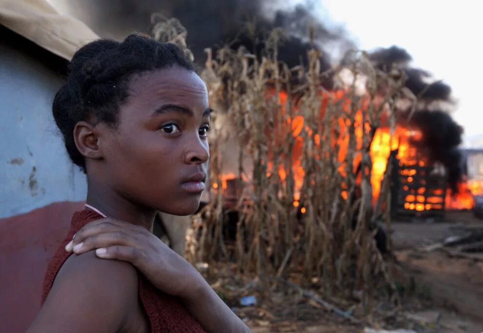 моника шейди африканка. моника африкан. кейт мэнсон африканка модель. звезды в африке девушки. африка люди.