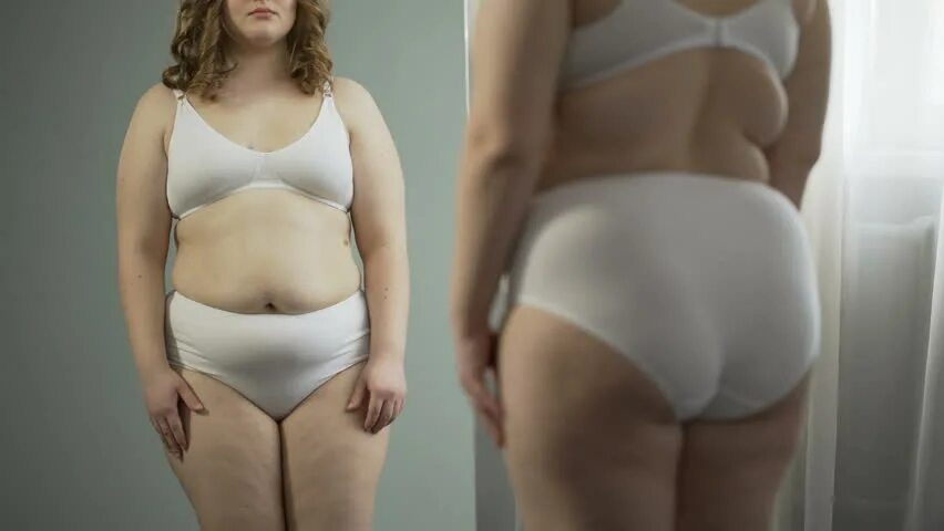 Чубби Герлфренд в белье. Fat girl in Mirror. Fat woman Mirror. Скрытой камерой толстых баб