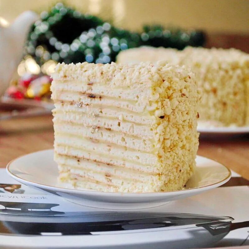 творожный наполеон. домашний наполеон на сковороде. торт наполеон на сковородке. торт наполеон с заварным кремом. торт наполеон на сковороде с заварным кремом.