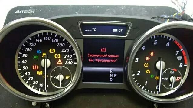 Панель ошибок мерседес. Mercedes w164 приборная панель. панель приборов мерседес с 180. мерседес gl приборная панель. мерседес мл 350 приборная панель.