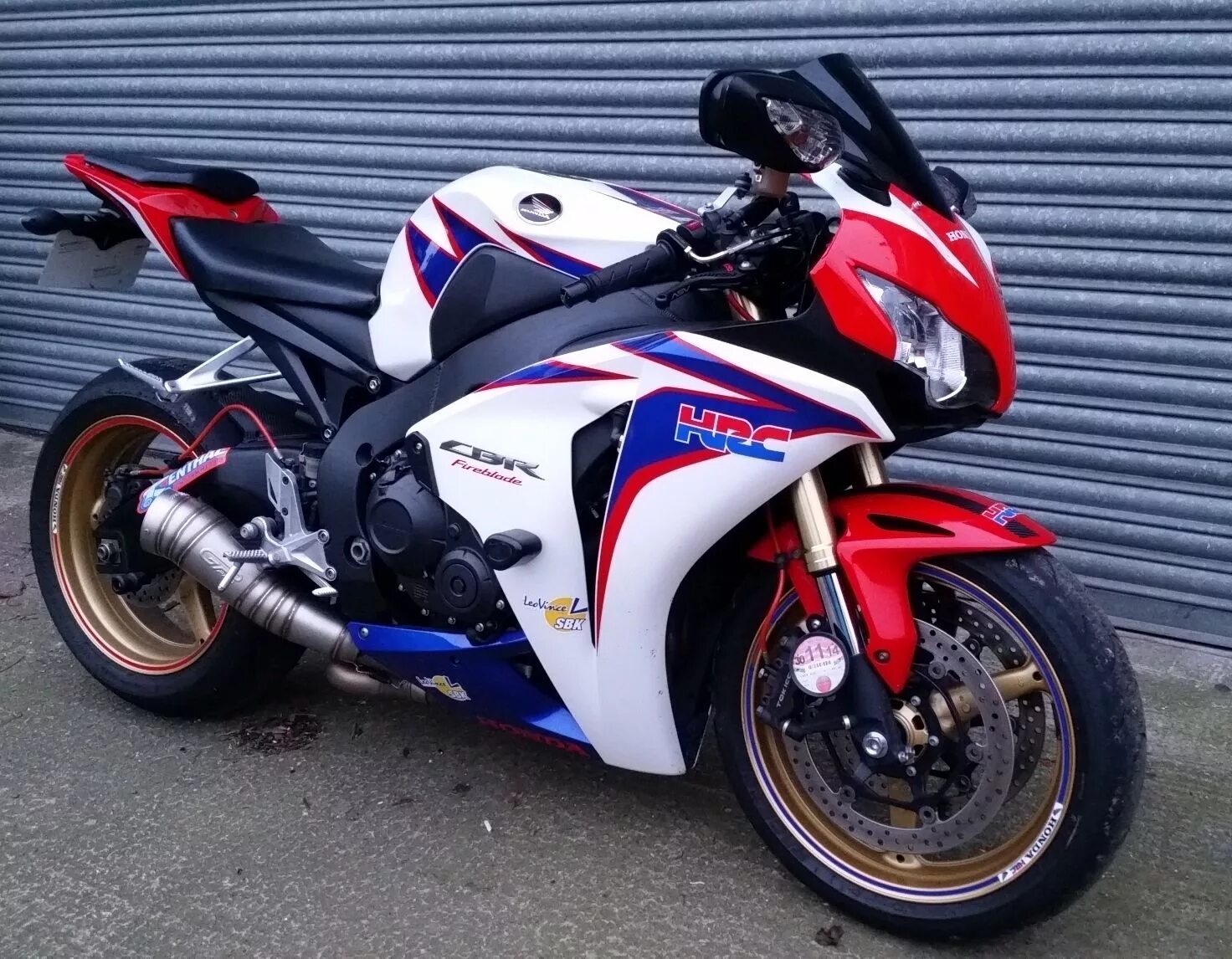 Honda 1000rr Fireblade. Honda cbr1000rr Fireblade. Хонда Фаерблейд 1000. Honda CBR Fireblade CBR. Honda cbr fireblade